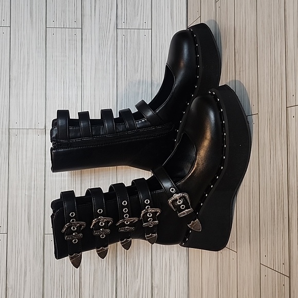 Nasty Gal Mary Janes - Picture 6 of 12